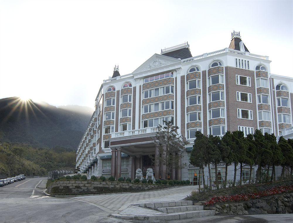 Le Midi Hotel Chitou Лугу Экстерьер фото
