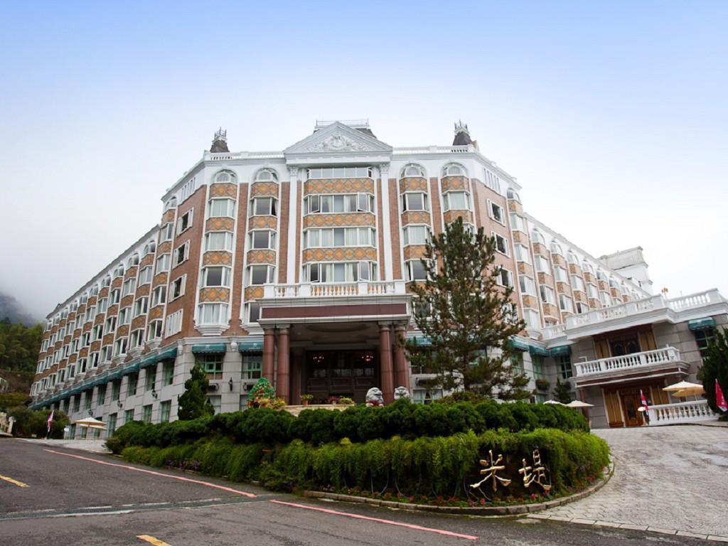 Le Midi Hotel Chitou Лугу Экстерьер фото