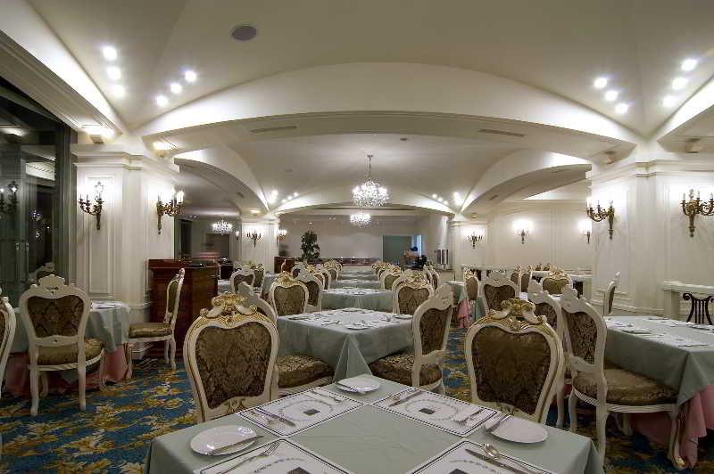 Le Midi Hotel Chitou Лугу Экстерьер фото