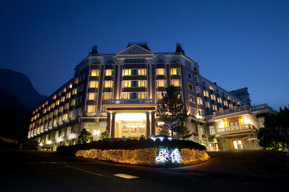Le Midi Hotel Chitou Лугу Экстерьер фото