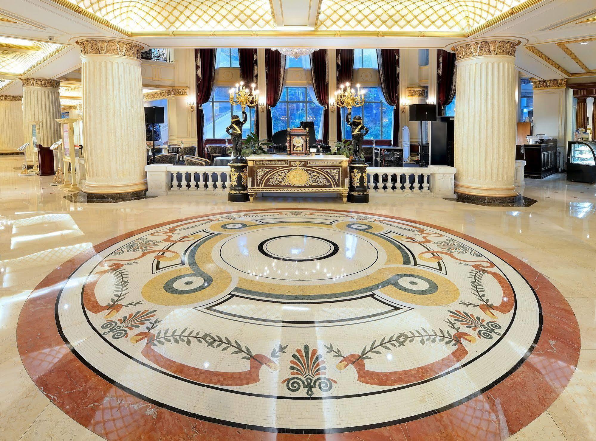 Le Midi Hotel Chitou Лугу Экстерьер фото