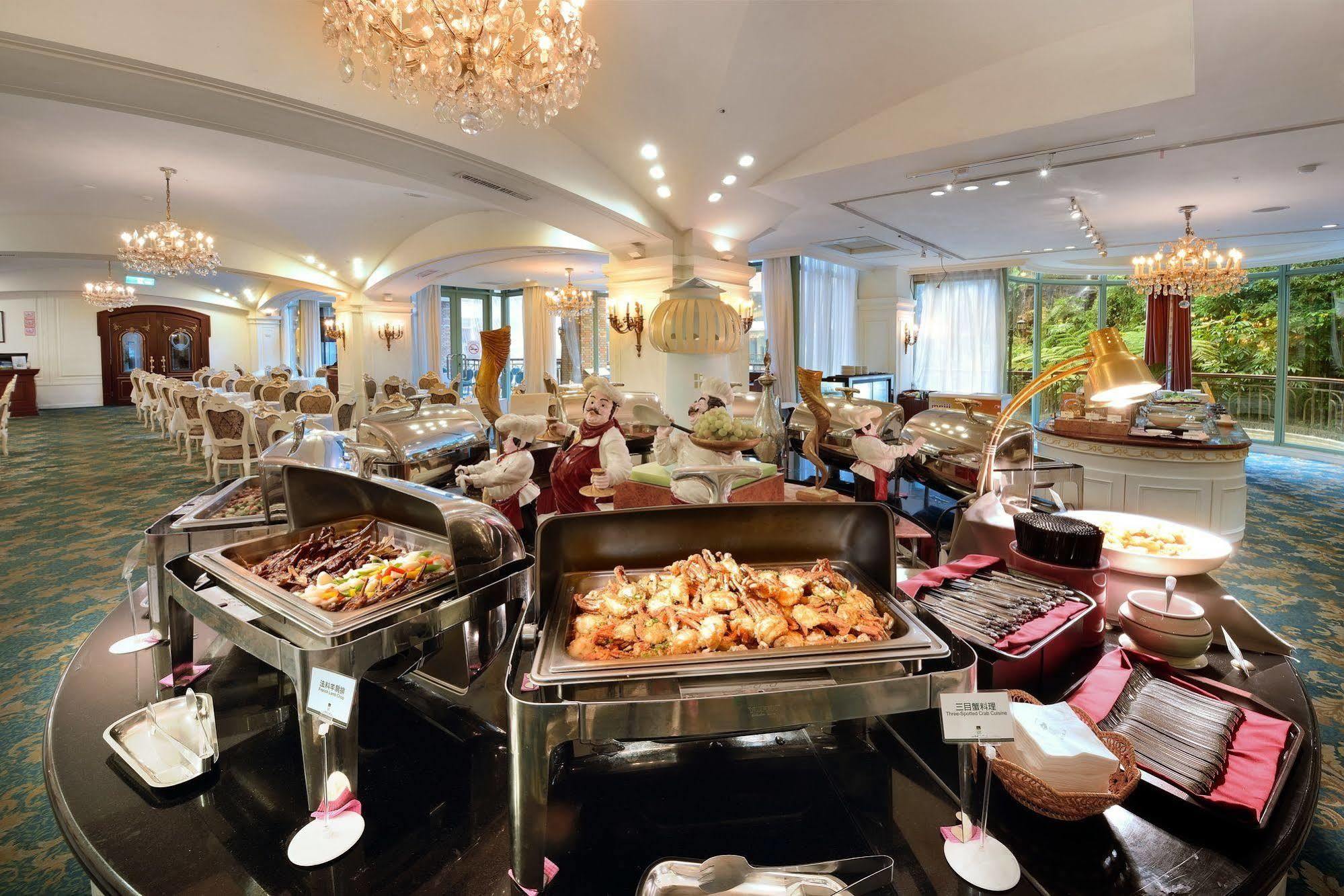 Le Midi Hotel Chitou Лугу Экстерьер фото
