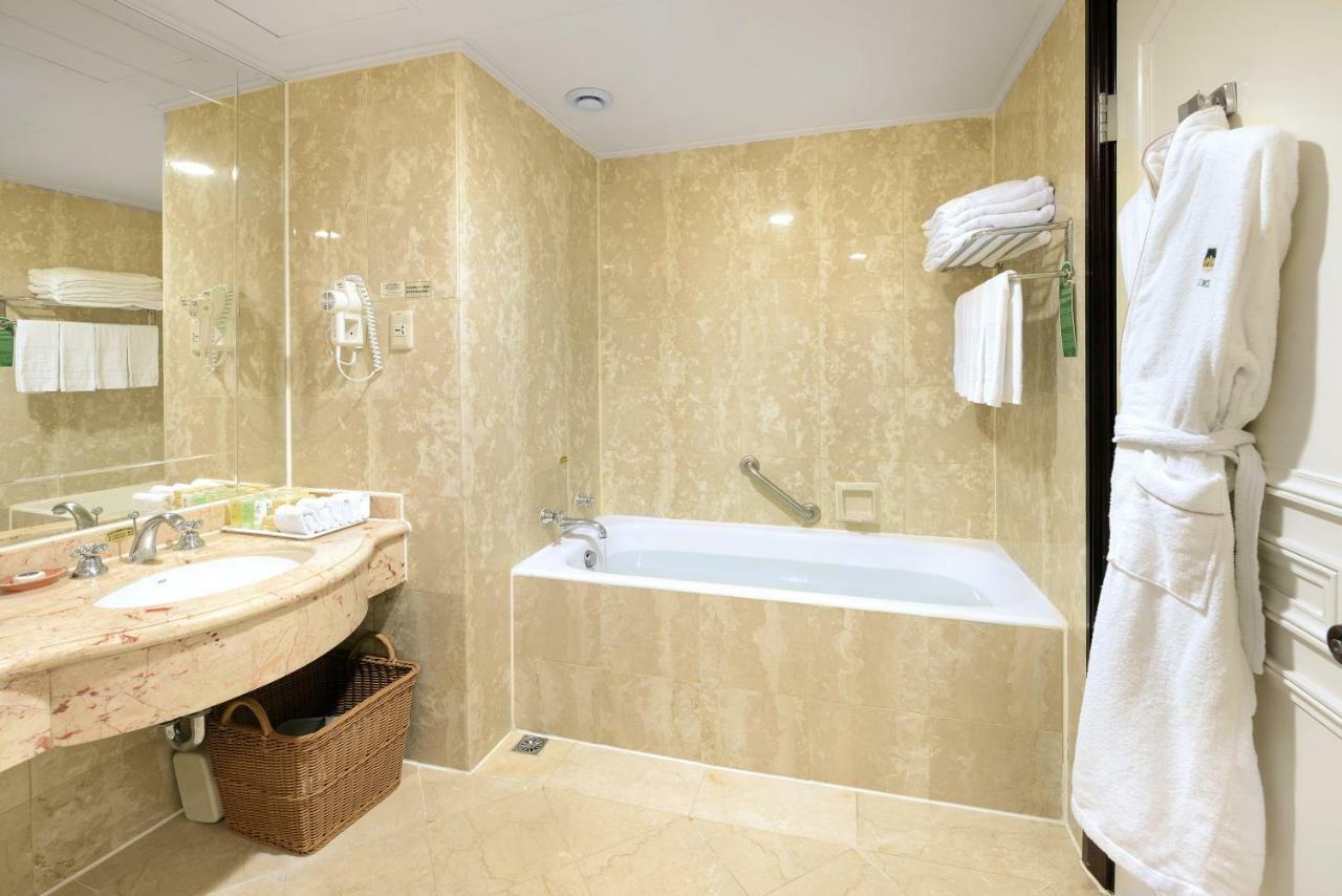 Le Midi Hotel Chitou Лугу Экстерьер фото